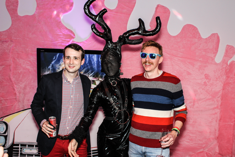 Illustration for article titled A BIZARRE HOLIDAY PARTY